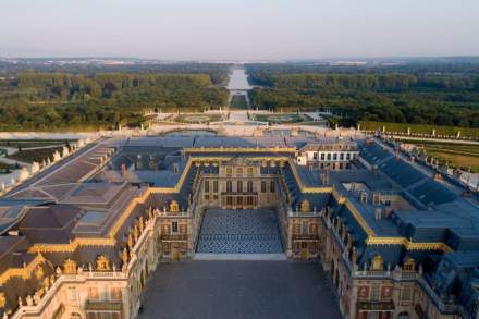 photo château de versailles bal masqué 2022 paris hôtel proche Best Western Paris Porte de Versailles