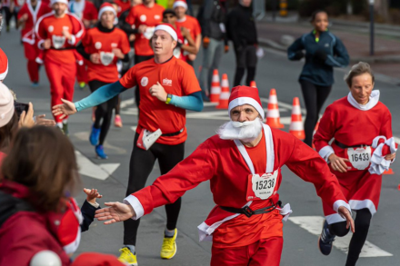 Corrida de Noël à Issy-Les-Moulineaux proche de Paris Porte de Versailles proche Hôtel 3* Best Western Paris Porte de Versailles Hôtel Issy Les Moulineaux proche métro 12